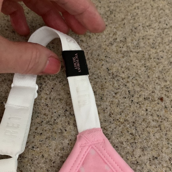 Victorias Secret bralette pink Medium. New! $55 purchased new. - Picture 6 of 7